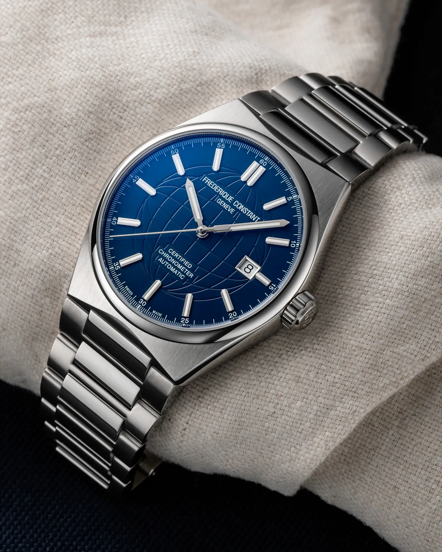 Highlife Automatic COSC Watch FC-303N4NH6B | Frederique Constant